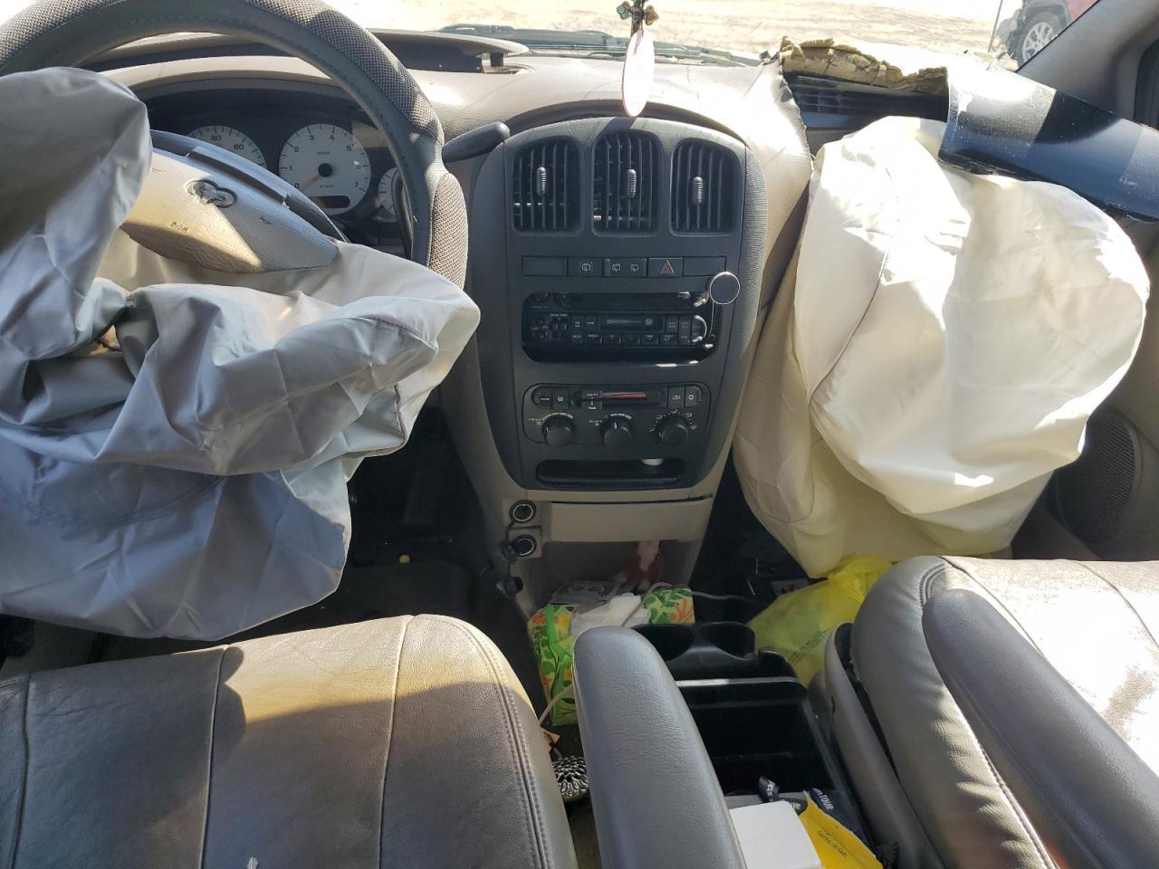 2002 DODGE CARAVAN