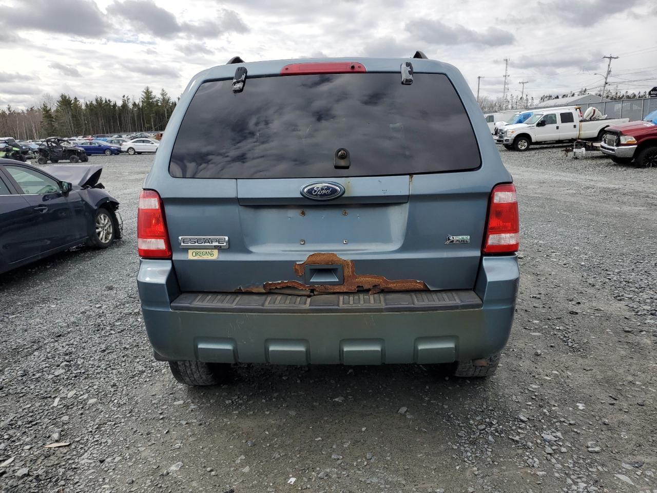 2010 FORD ESCAPE