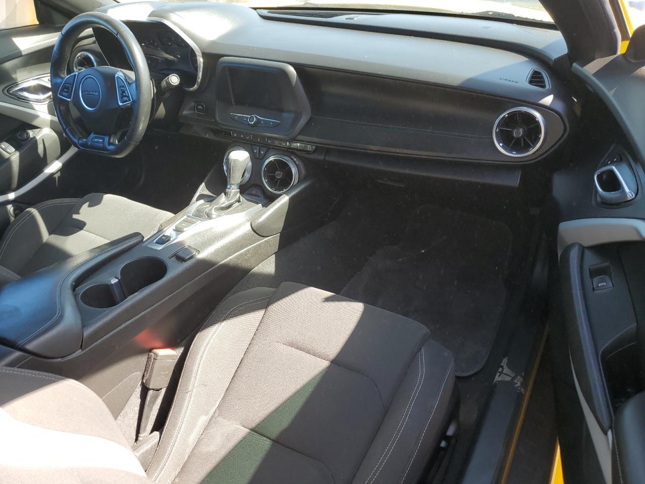 2017 CHEVROLET Camaro