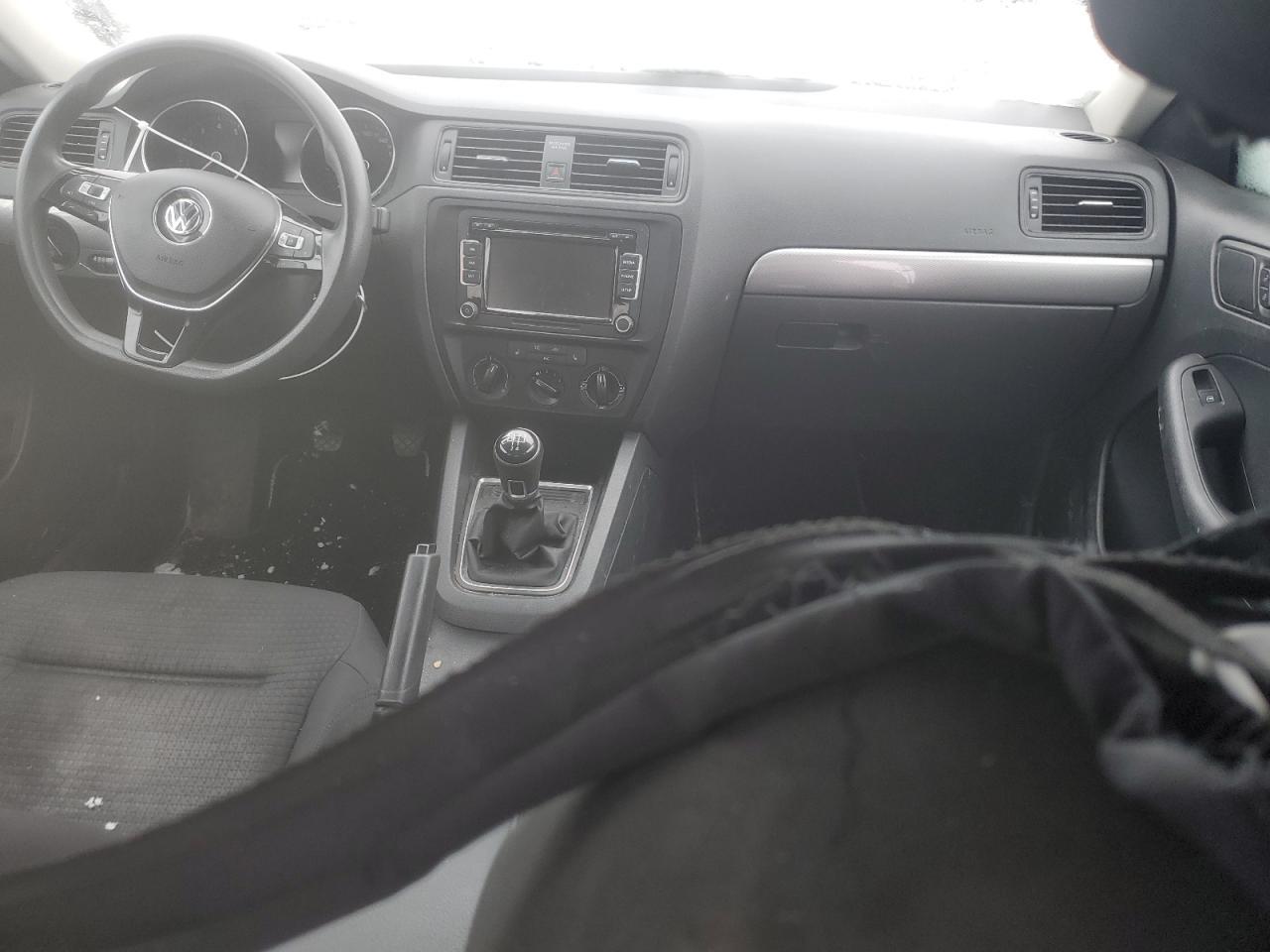 2015 VOLKSWAGEN JETTA