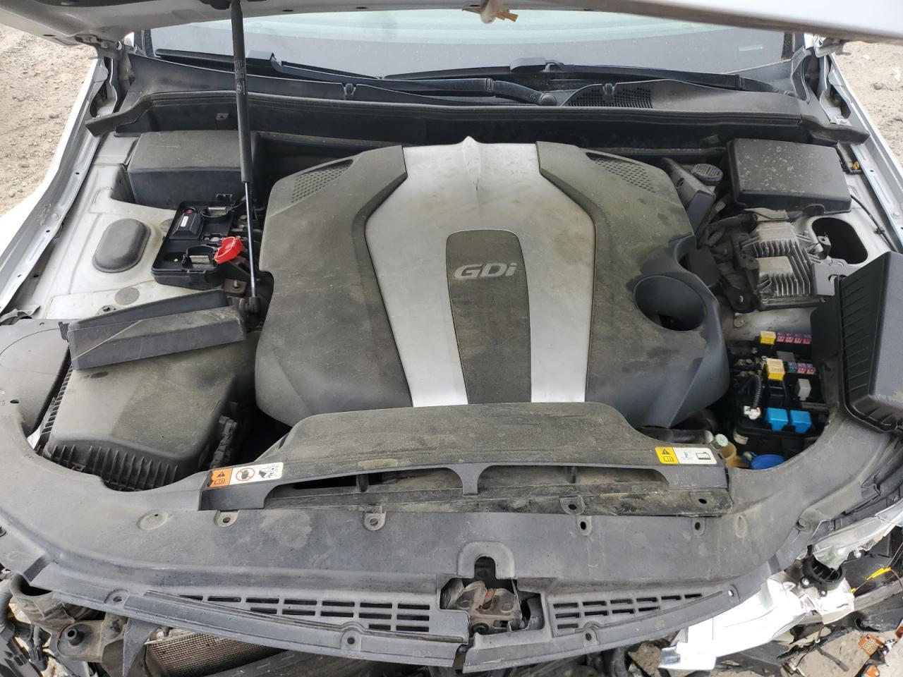 2012 HYUNDAI GENESIS