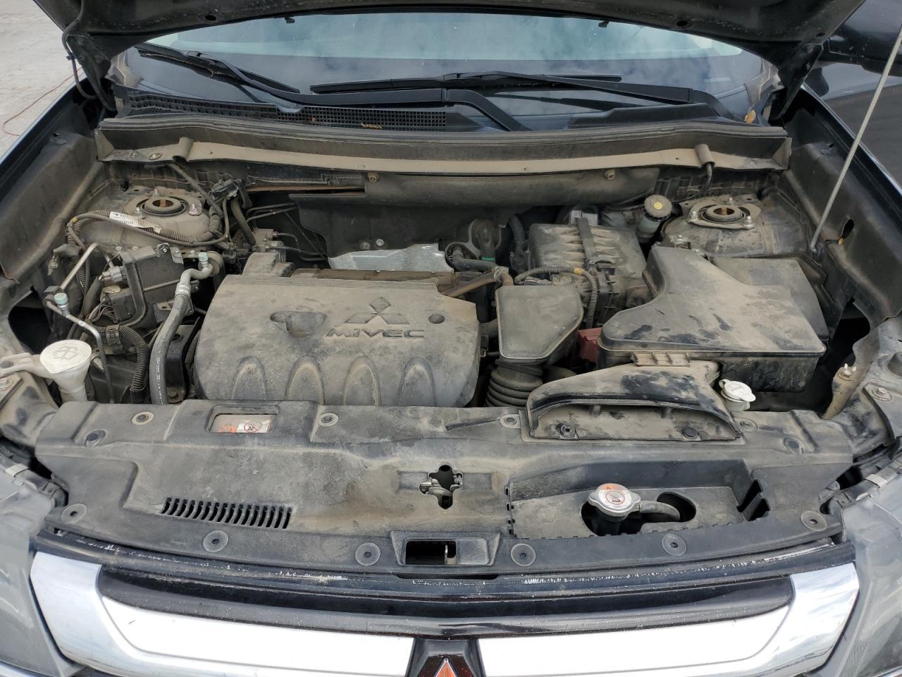 2016 MITSUBISHI outlander
