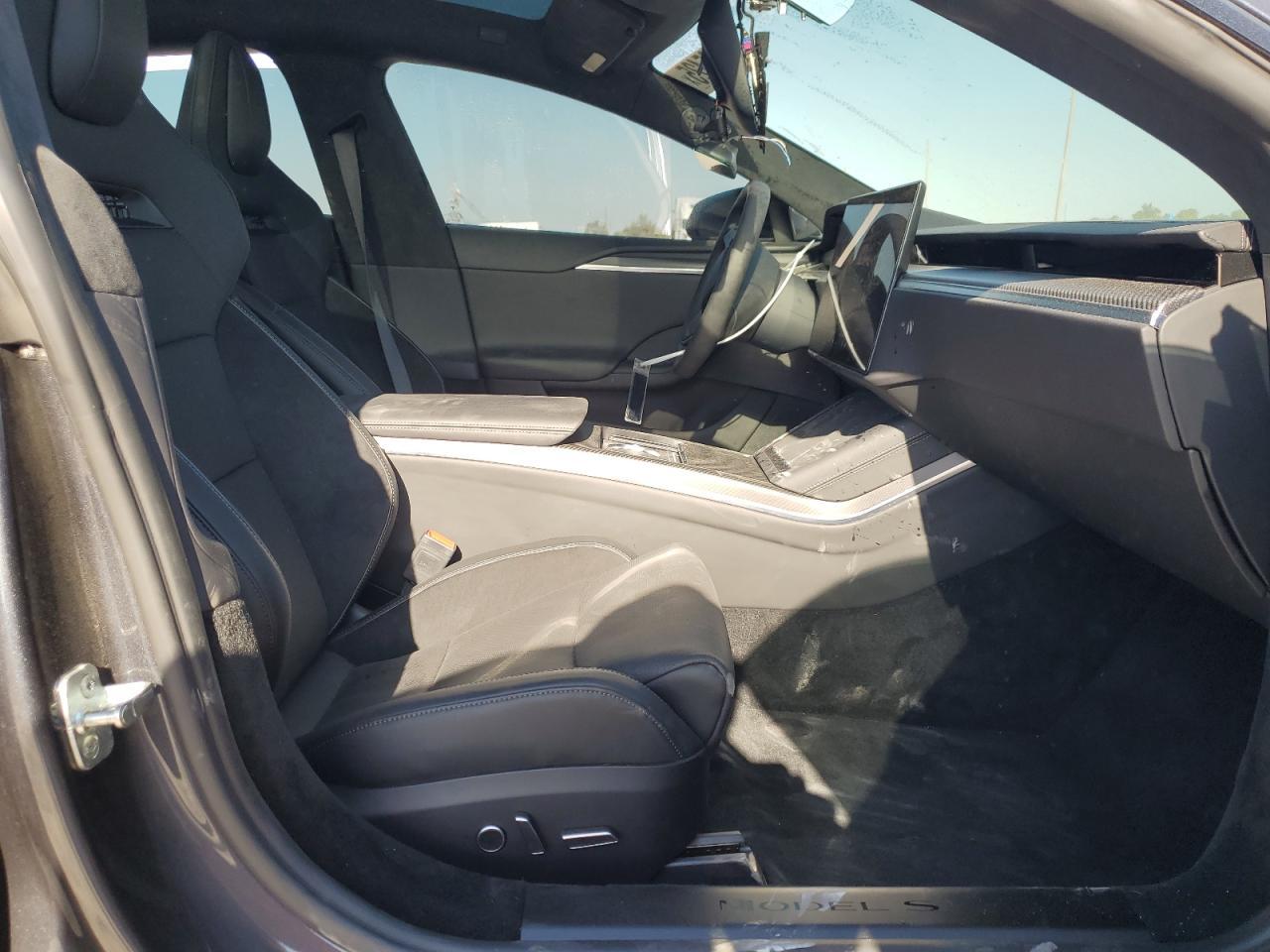 2024 TESLA MODEL S