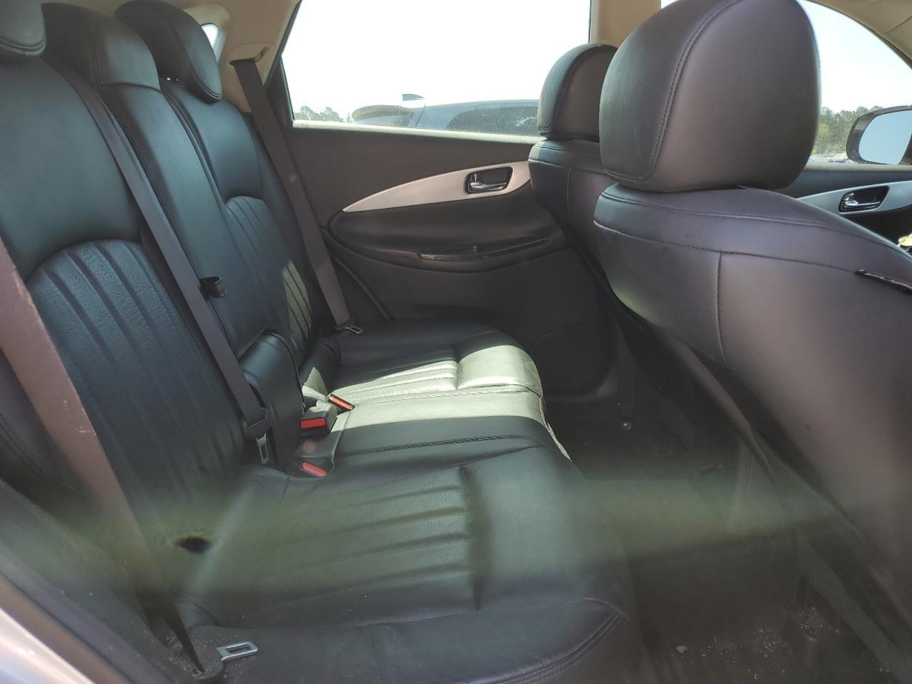 2017 INFINITI QX50