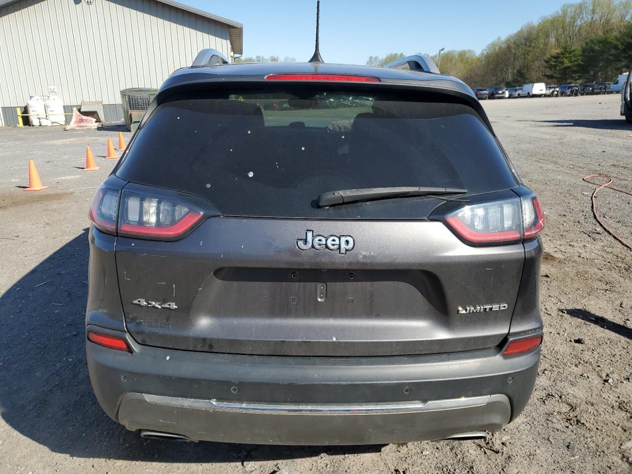 2019 JEEP CHEROKEE