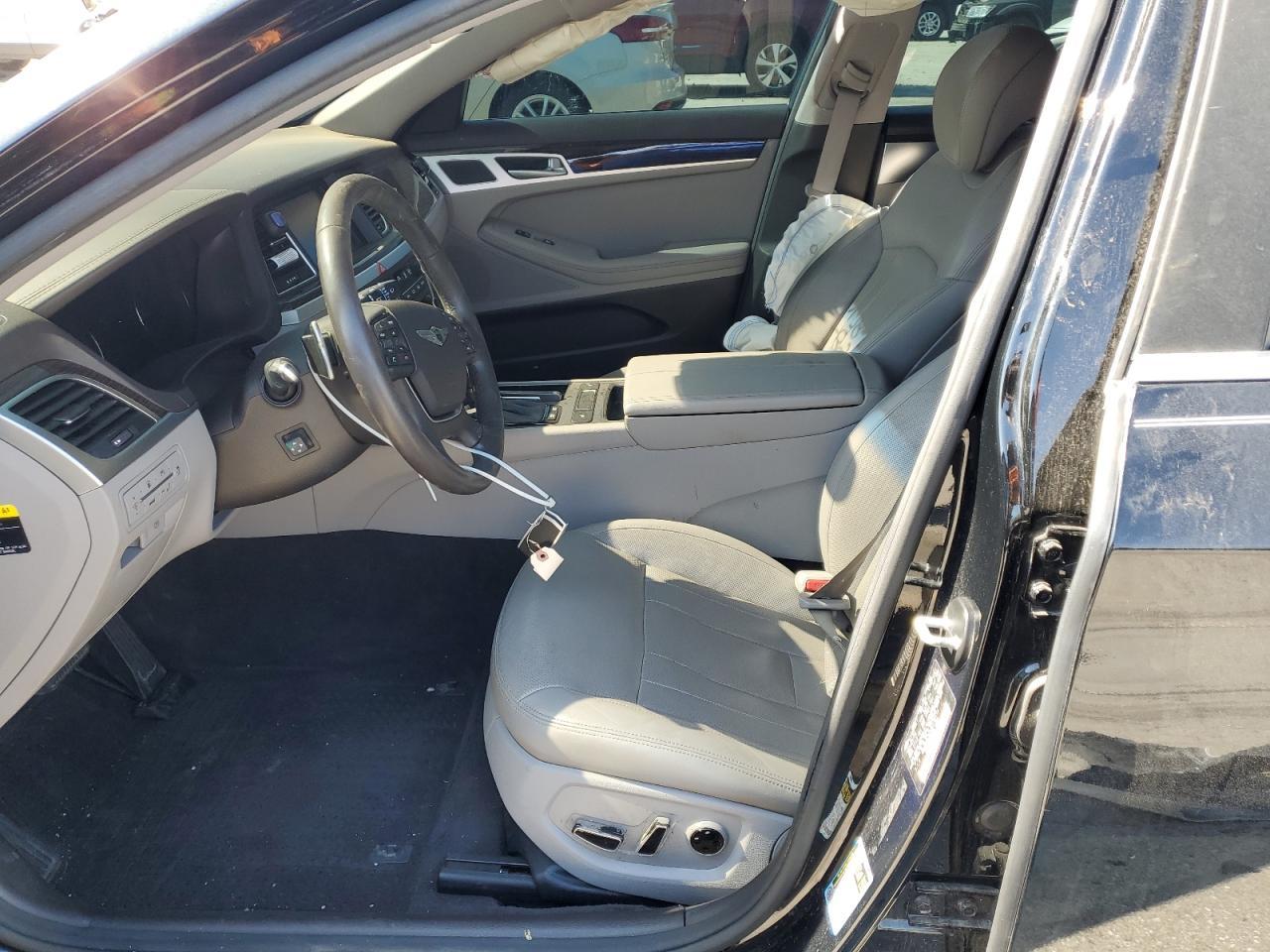 2017 GENESIS G80