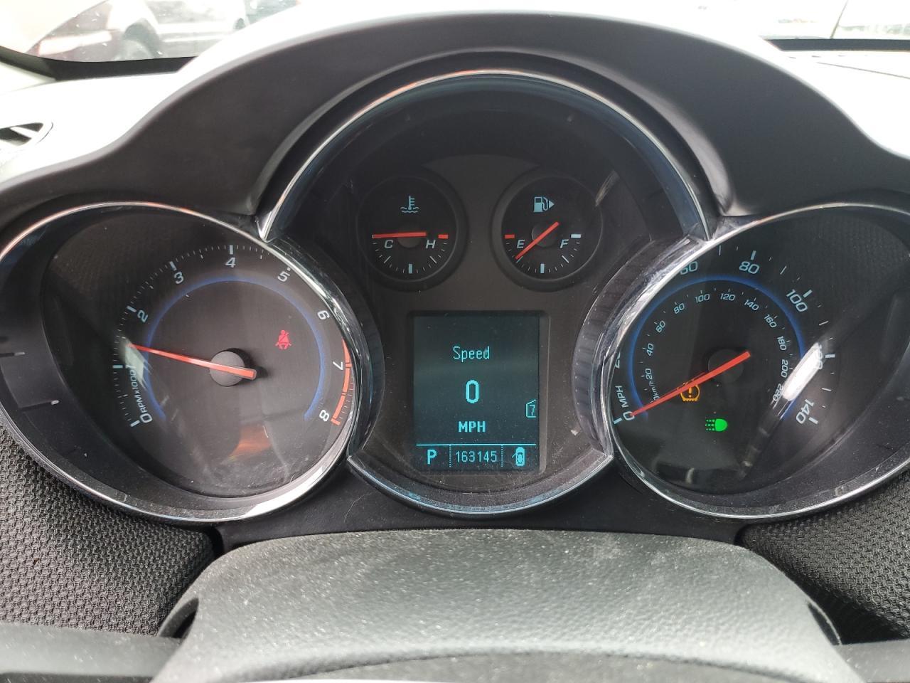 2011 CHEVROLET CRUZE