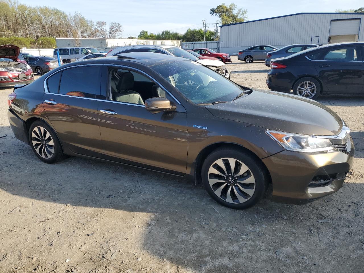 2017 HONDA ACCORD