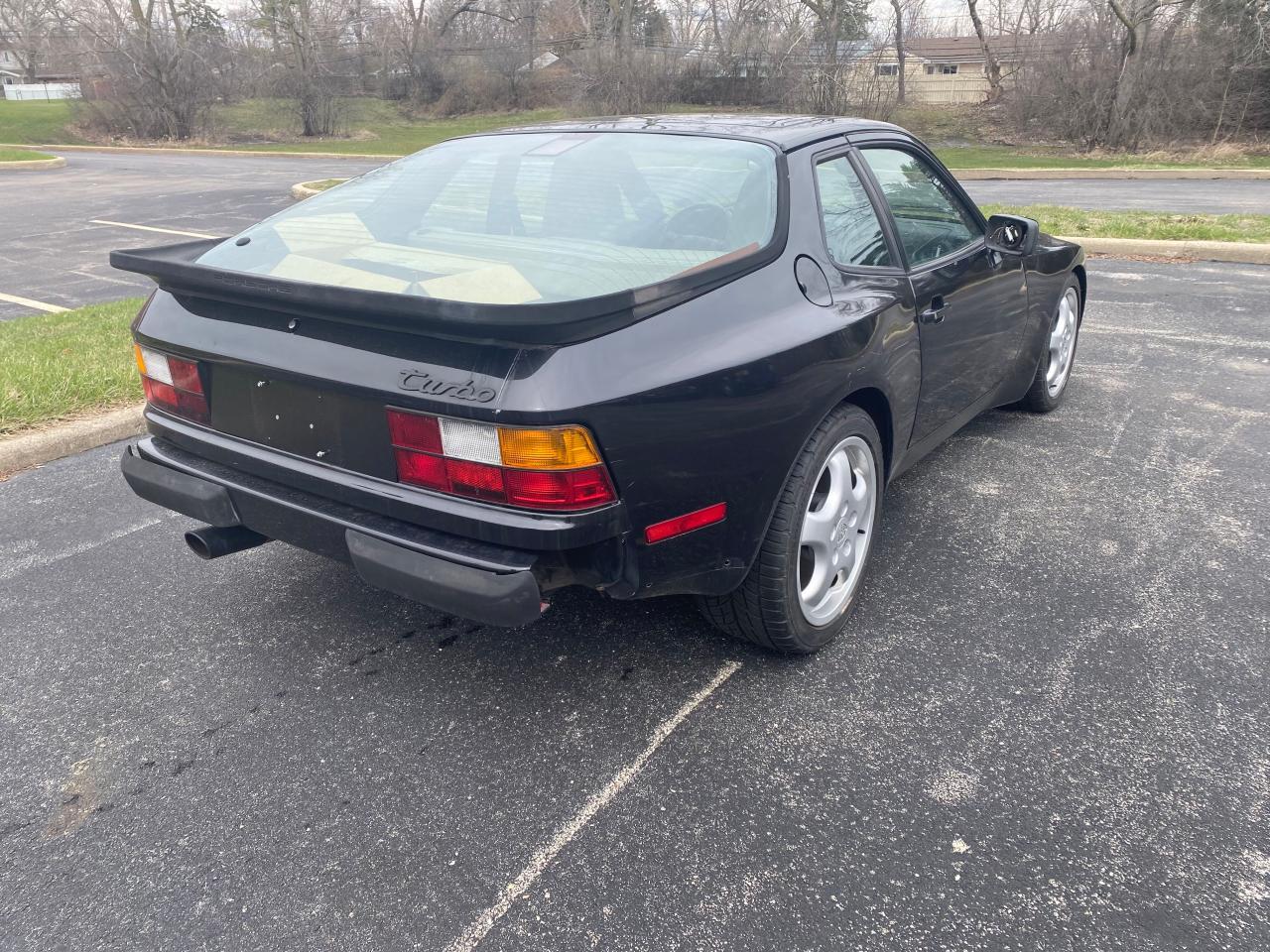 1987 PORSCHE 944