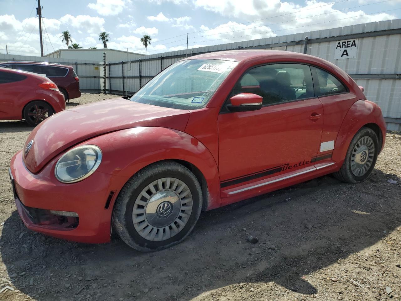 2013 VOLKSWAGEN Beetle