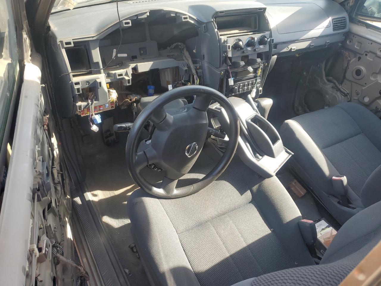 2004 NISSAN Frontier