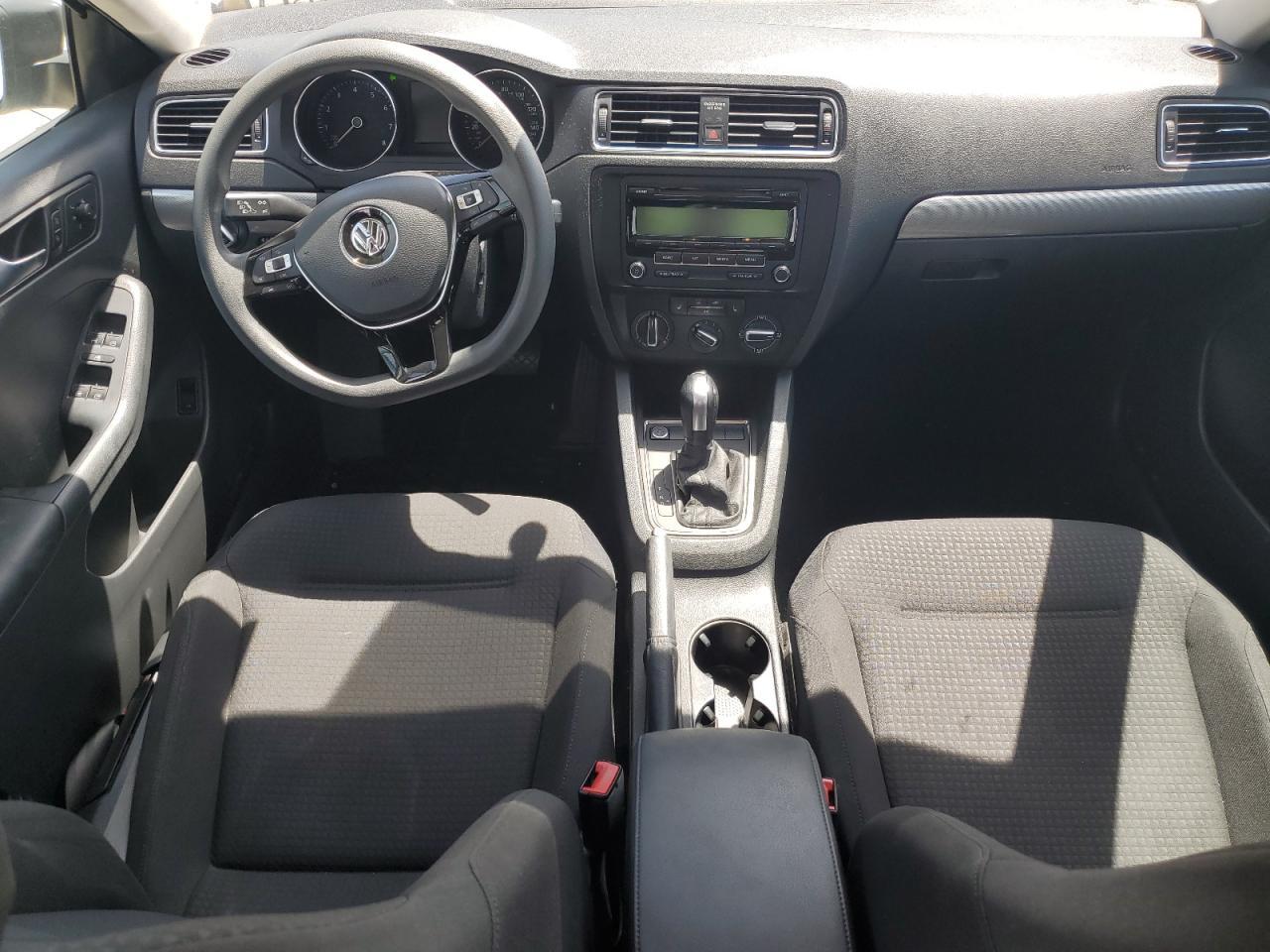 2015 VOLKSWAGEN JETTA