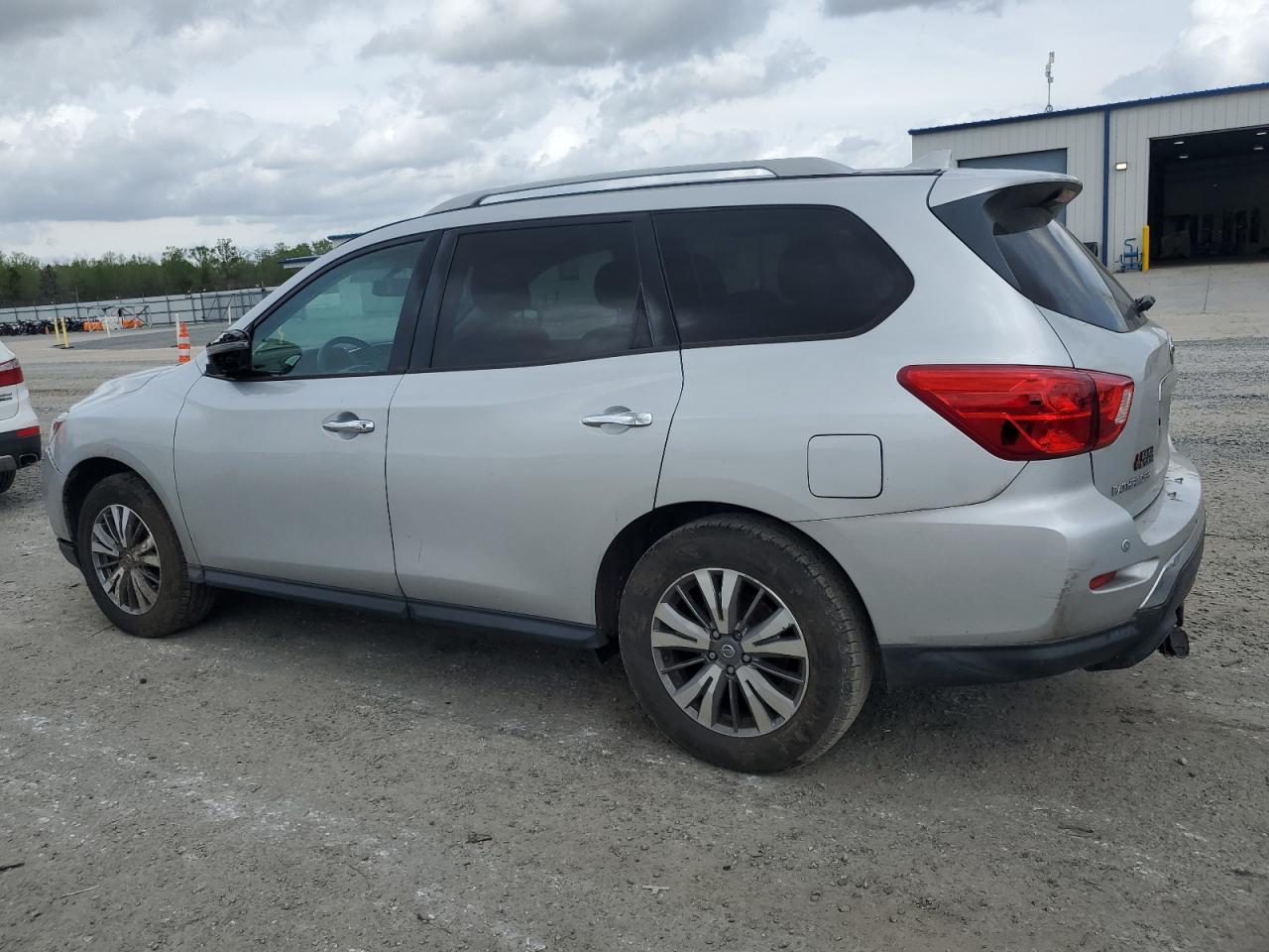 2019 NISSAN PATHFINDER