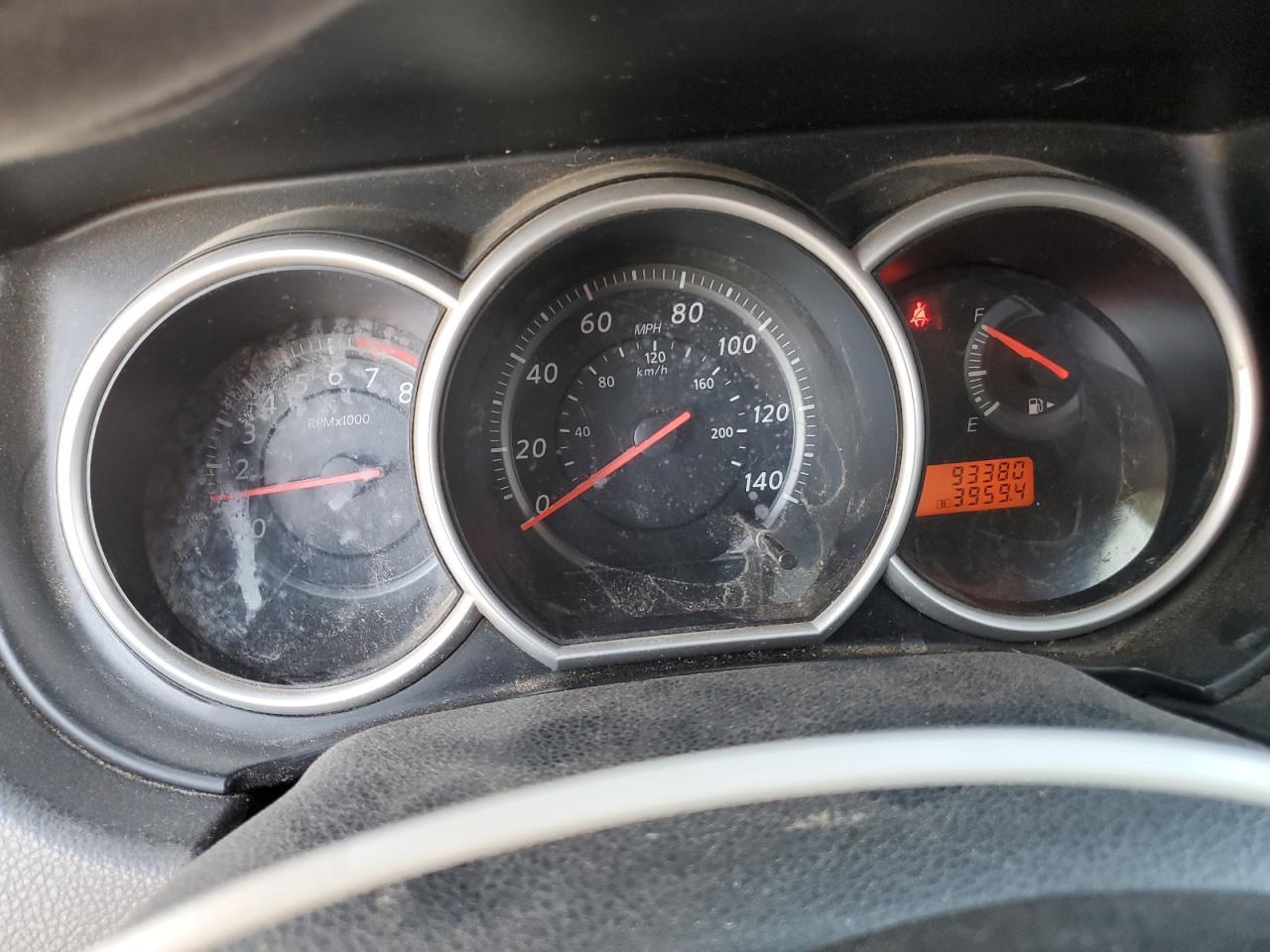 2012 NISSAN VERSA