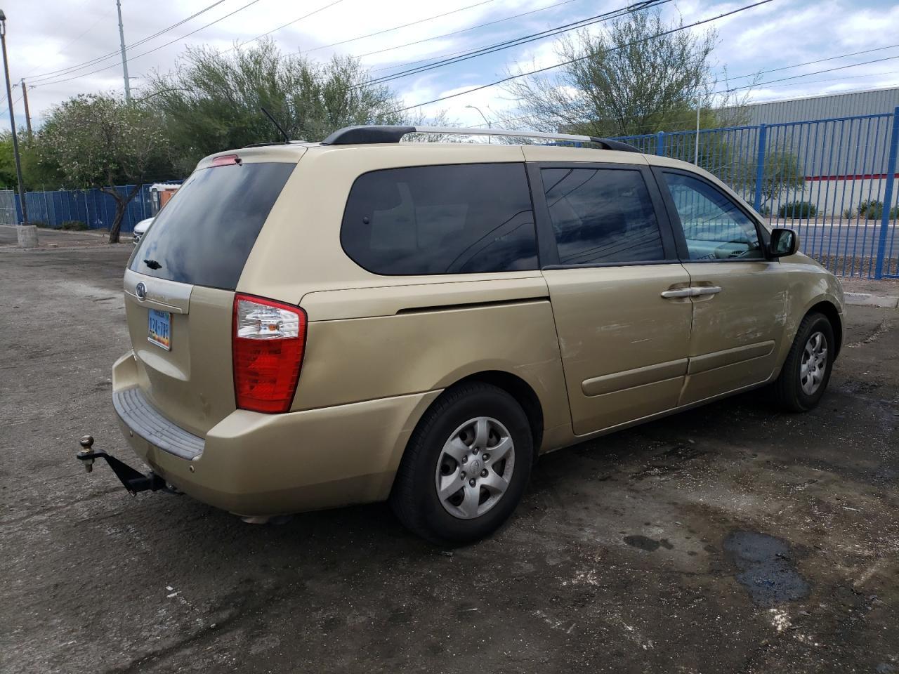 2010 KIA SEDONA