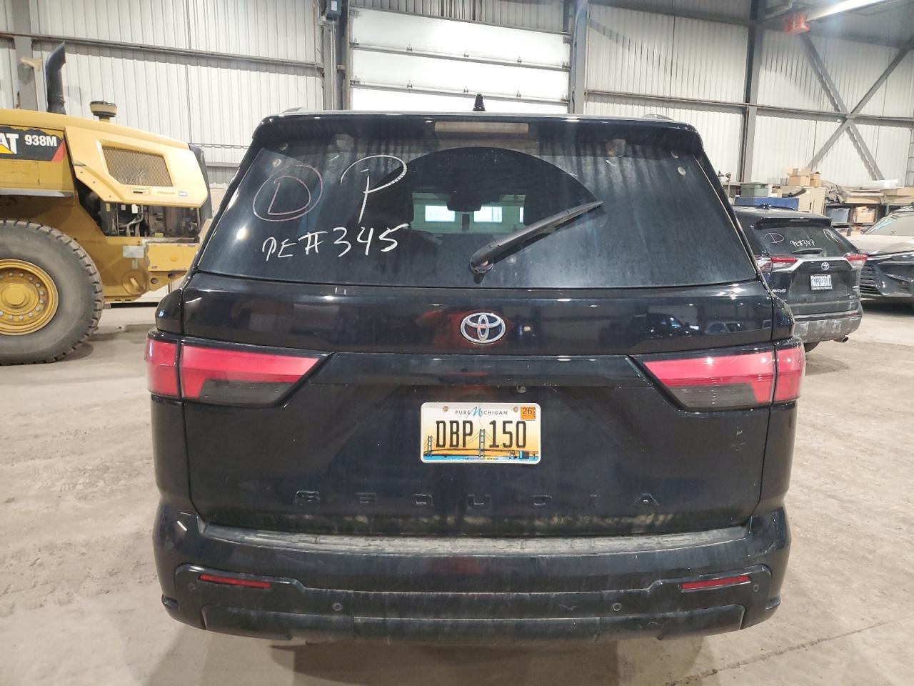 2023 TOYOTA Sequoia