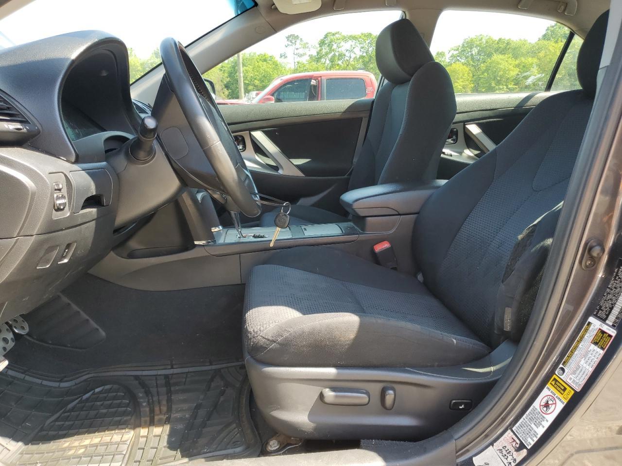 2010 TOYOTA CAMRY