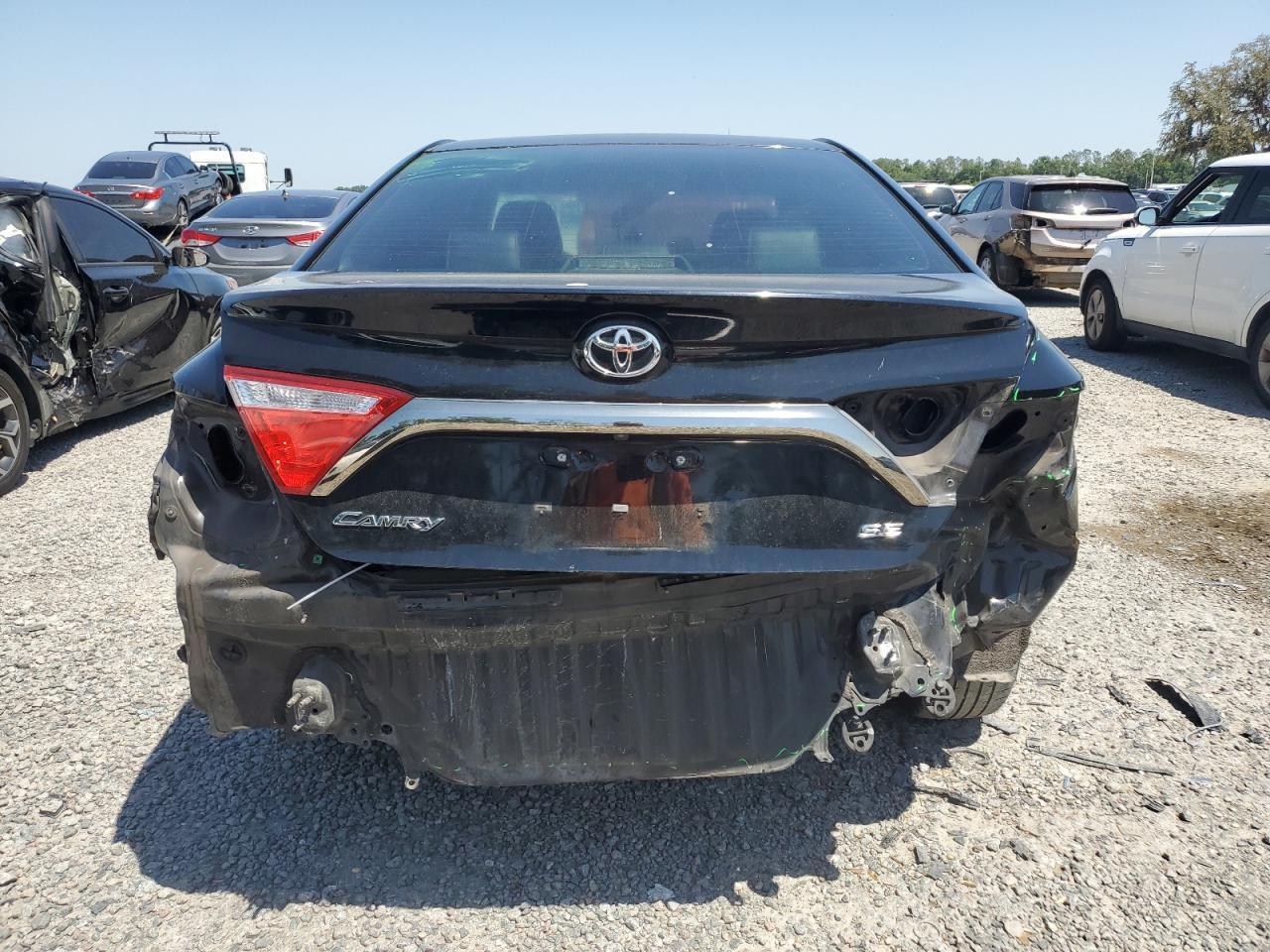 2017 TOYOTA CAMRY