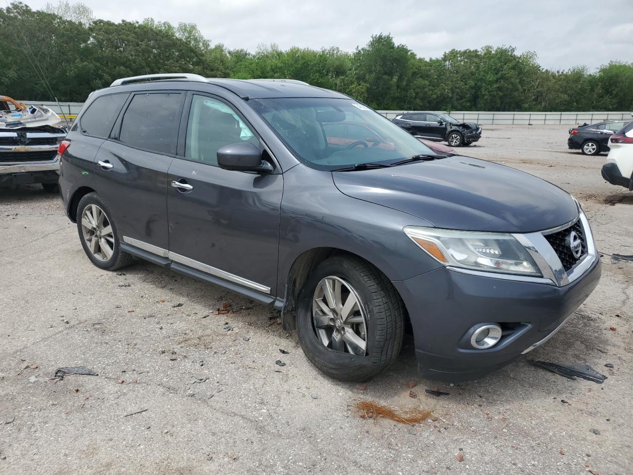 2014 NISSAN PATHFINDER