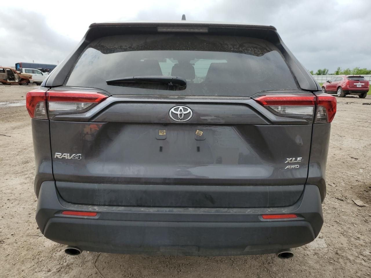 2019 TOYOTA RAV4