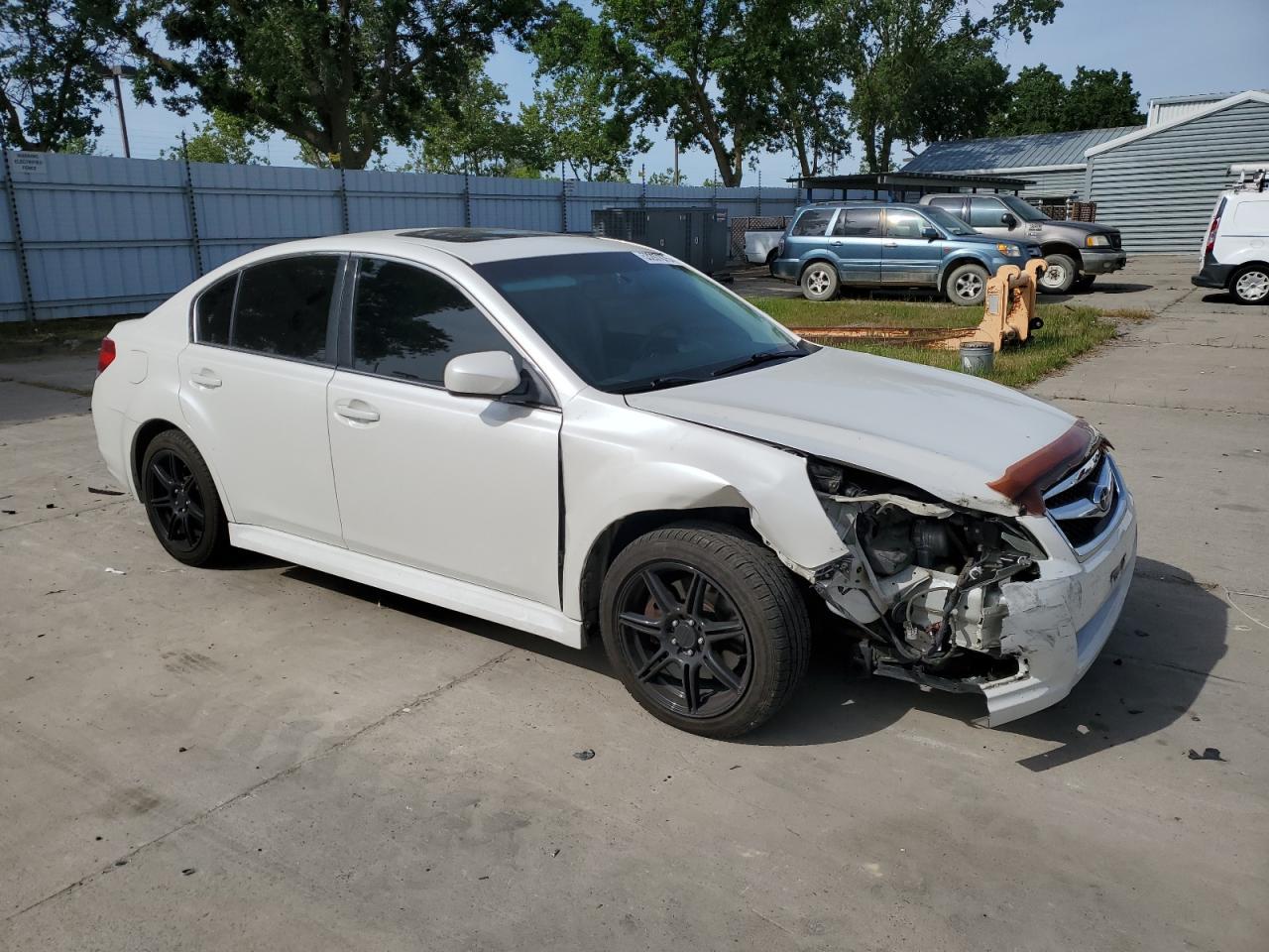 2011 SUBARU Legacy