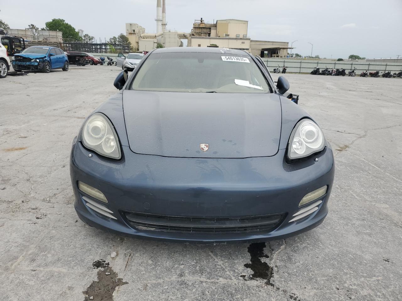 2010 PORSCHE Panamera