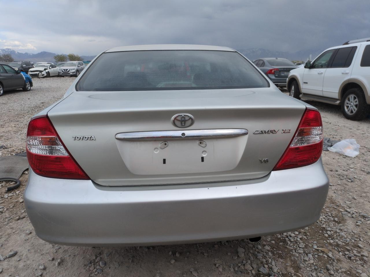 2002 TOYOTA CAMRY