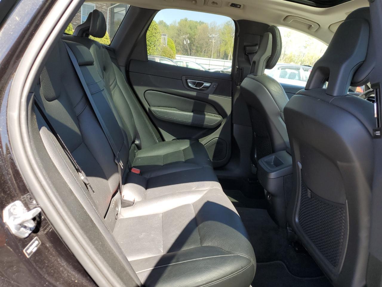 2018 VOLVO XC60