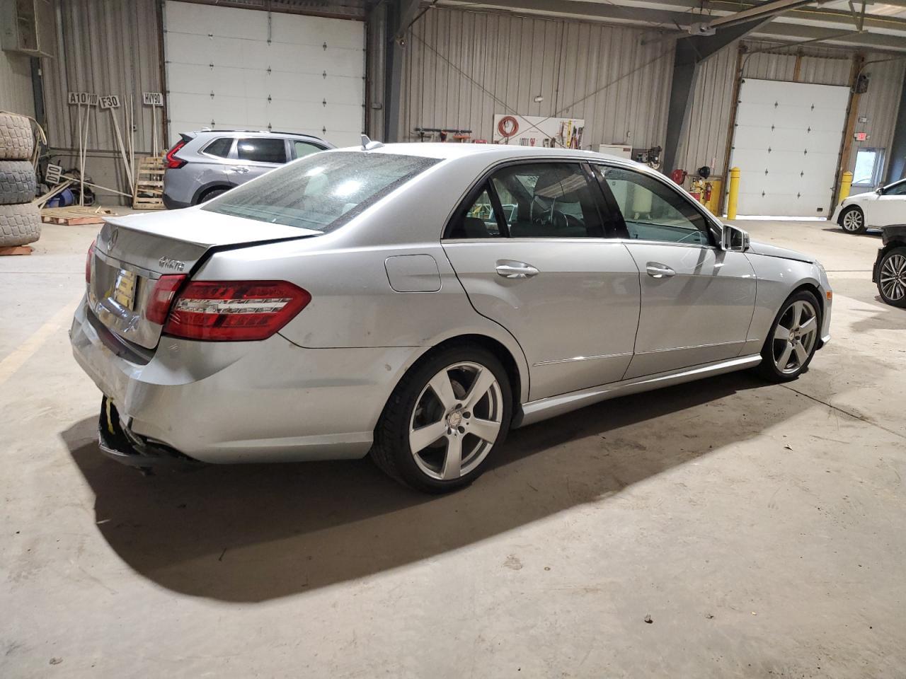 2011 MERCEDES-BENZ E-Class