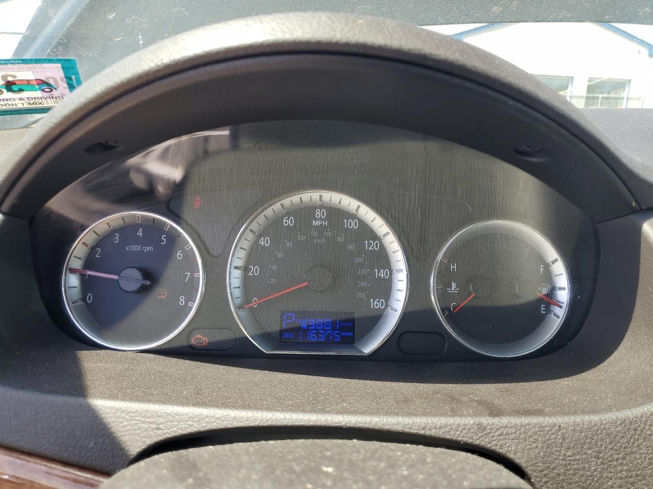 2010 HYUNDAI SONATA