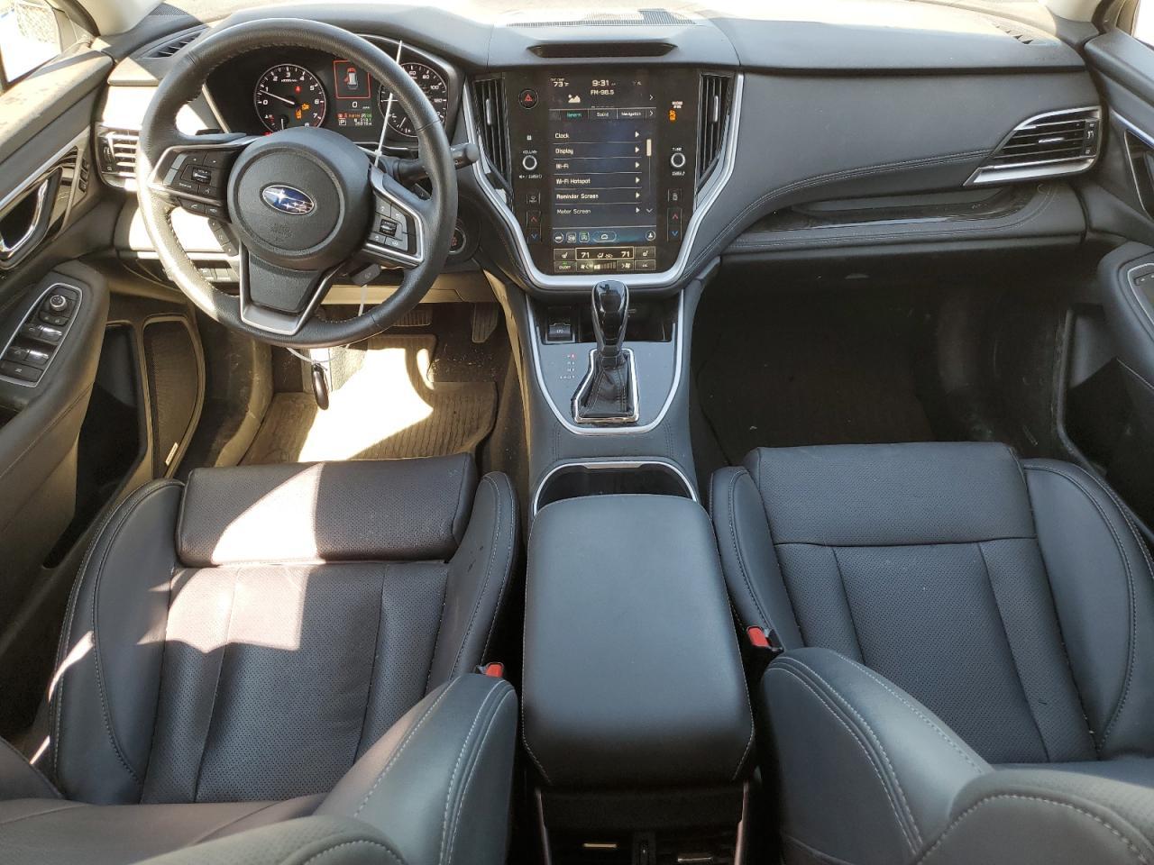 2020 SUBARU Outback