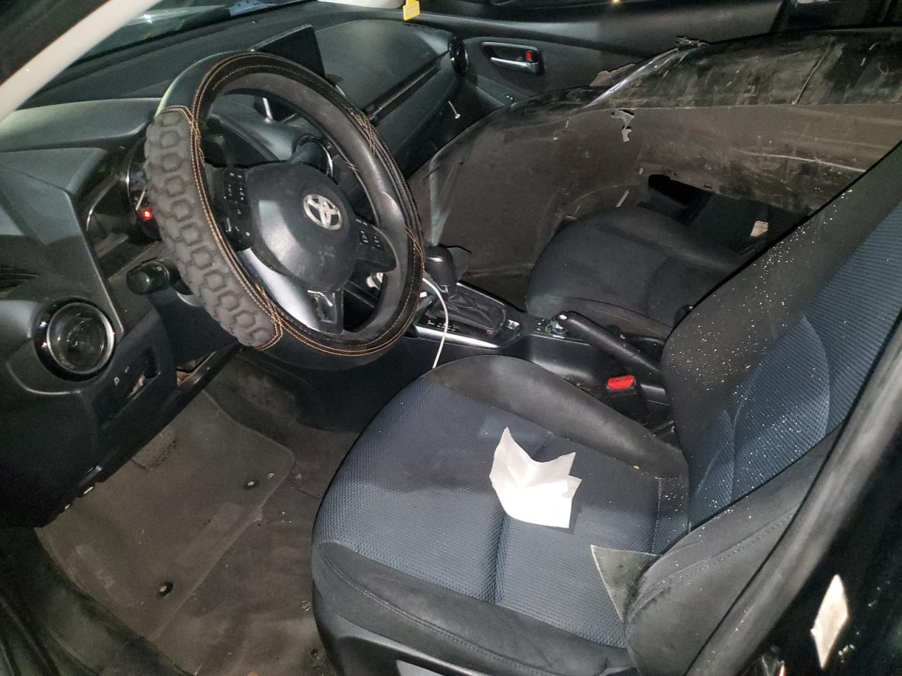 2016 TOYOTA SCION
