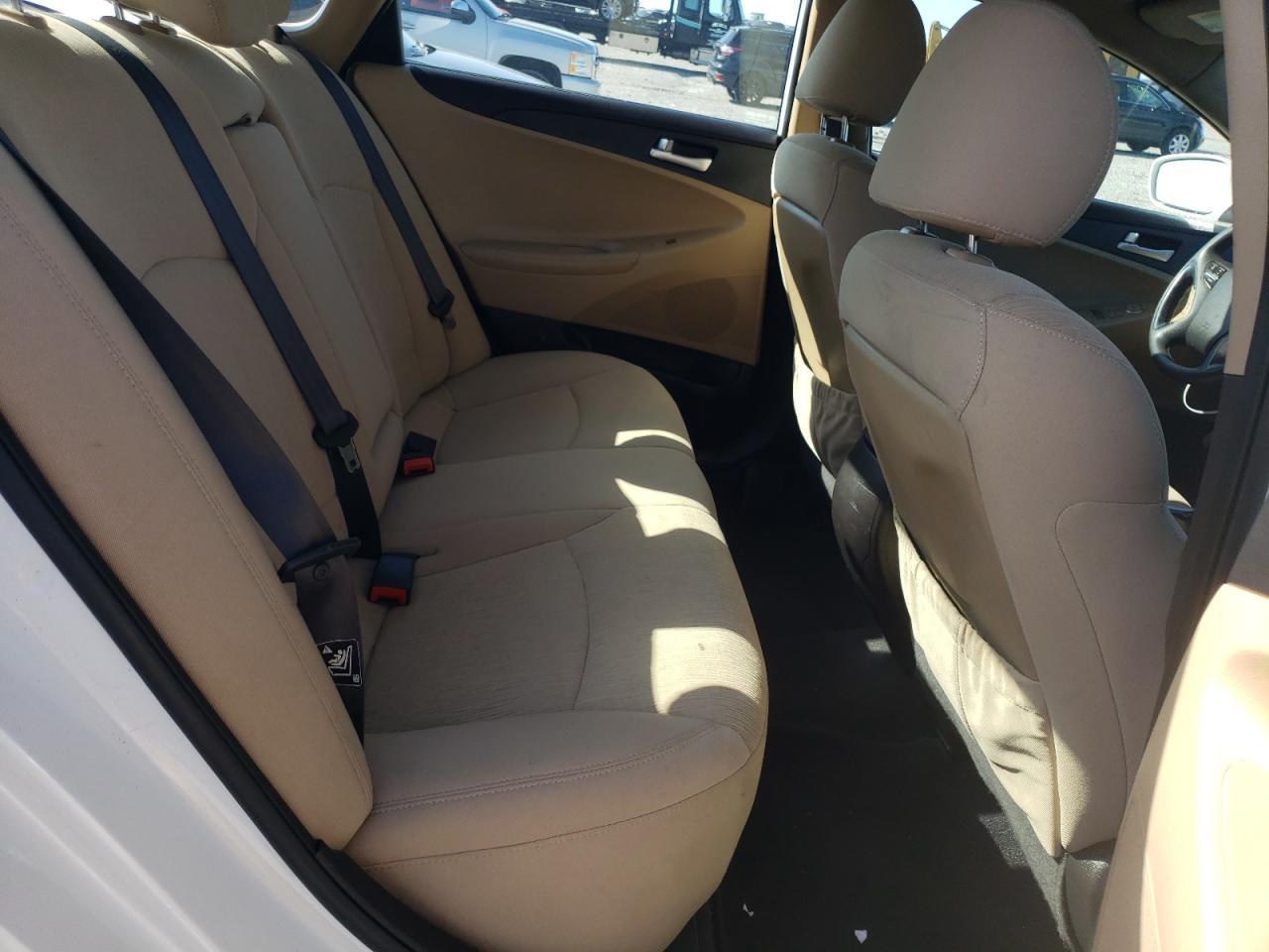 2011 HYUNDAI SONATA
