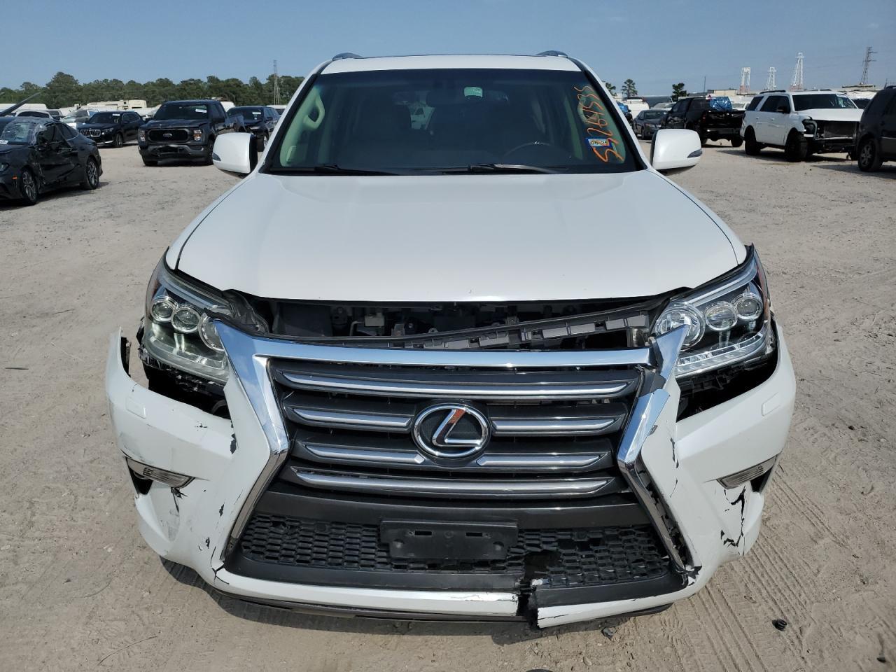 2016 LEXUS Gx