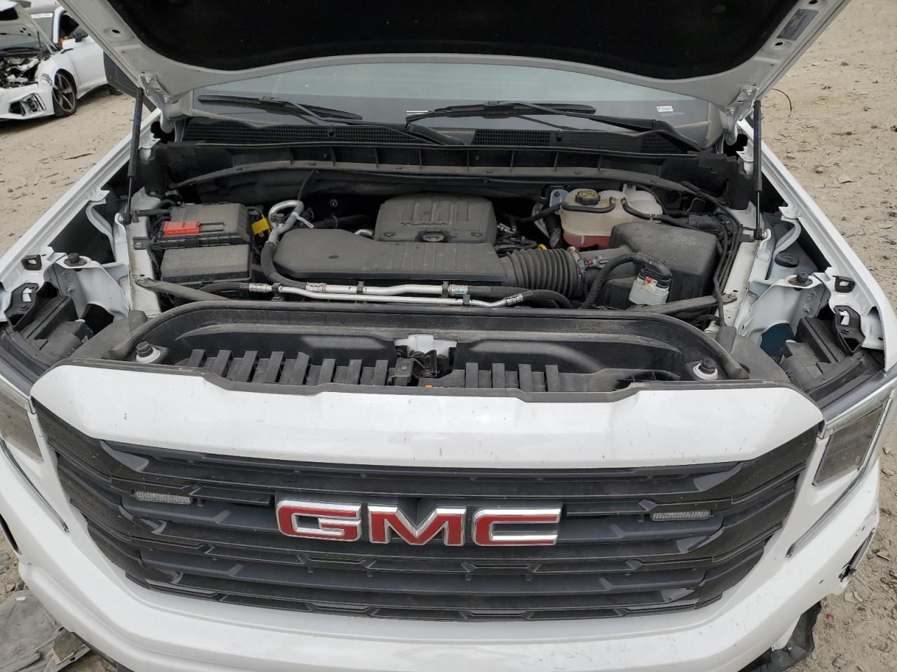 2024 GMC Sierra