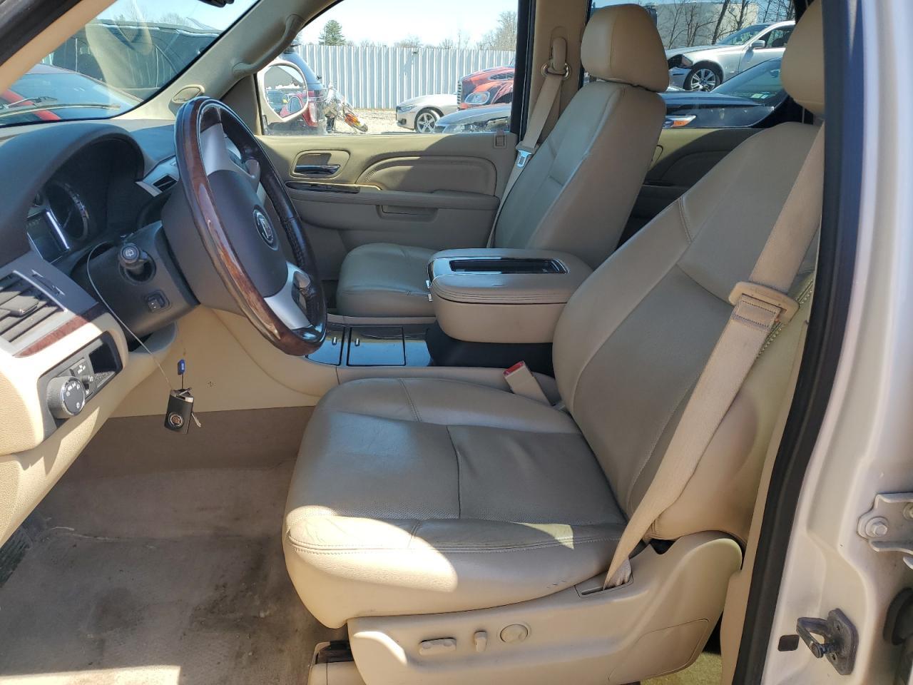 2013 CADILLAC ESCALADE