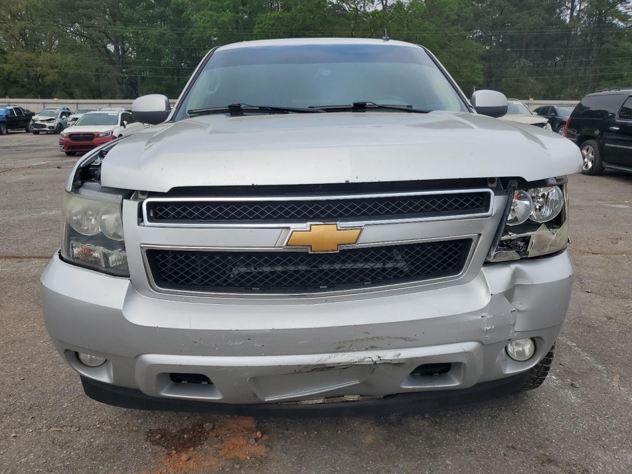 2012 CHEVROLET Suburban