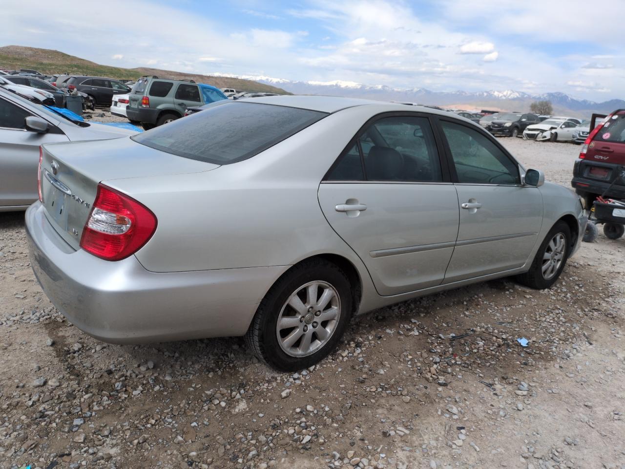 2002 TOYOTA CAMRY