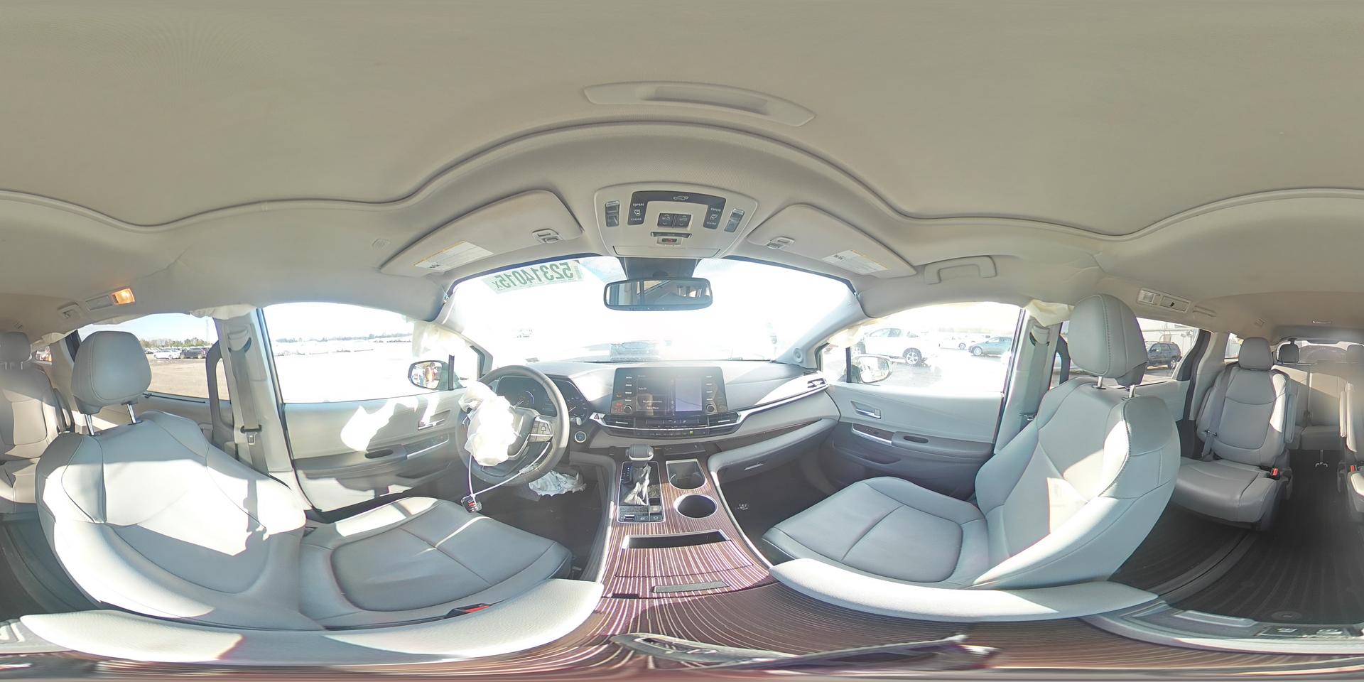 2022 TOYOTA SIENNA
