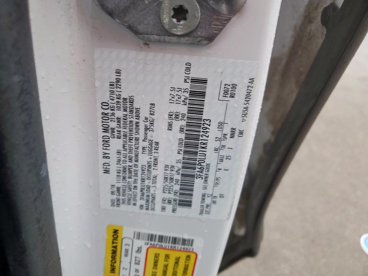 2019 FORD FUSION