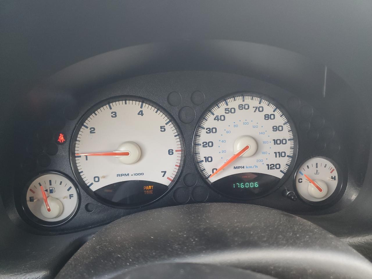 2004 JEEP Liberty