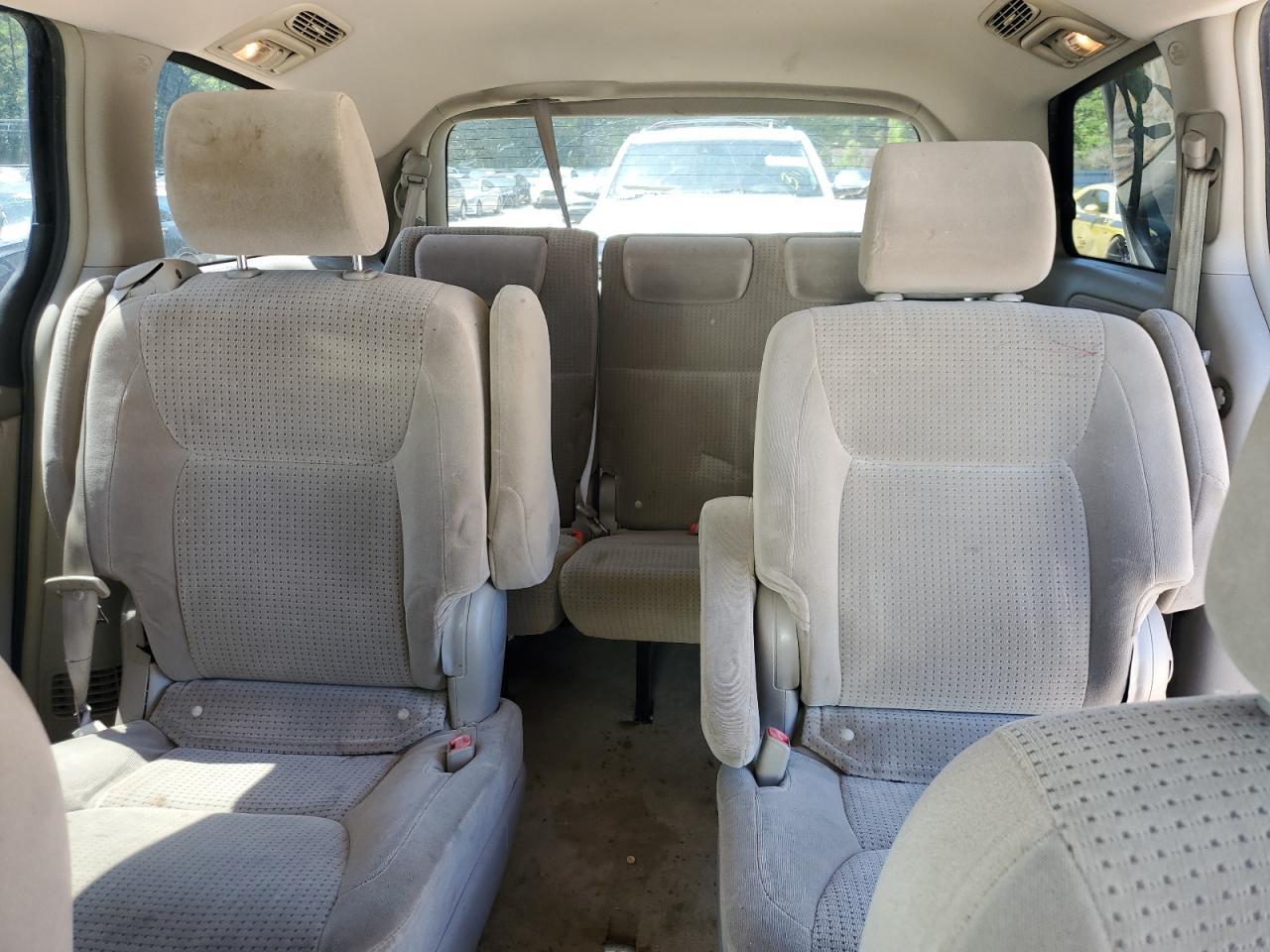 2006 TOYOTA SIENNA