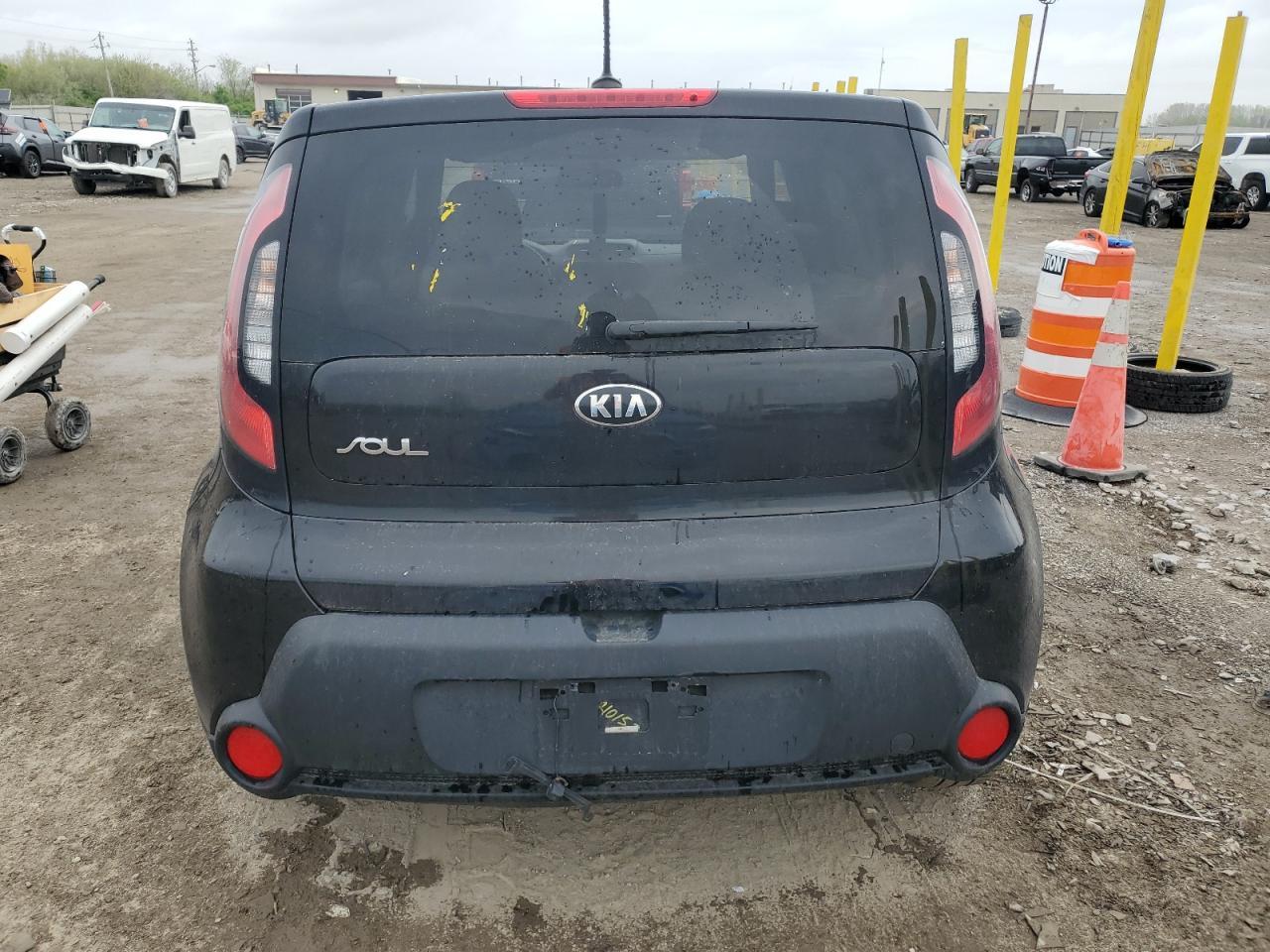 2016 KIA SOUL