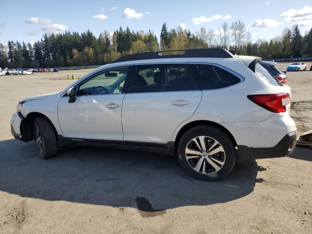 2019 SUBARU Outback