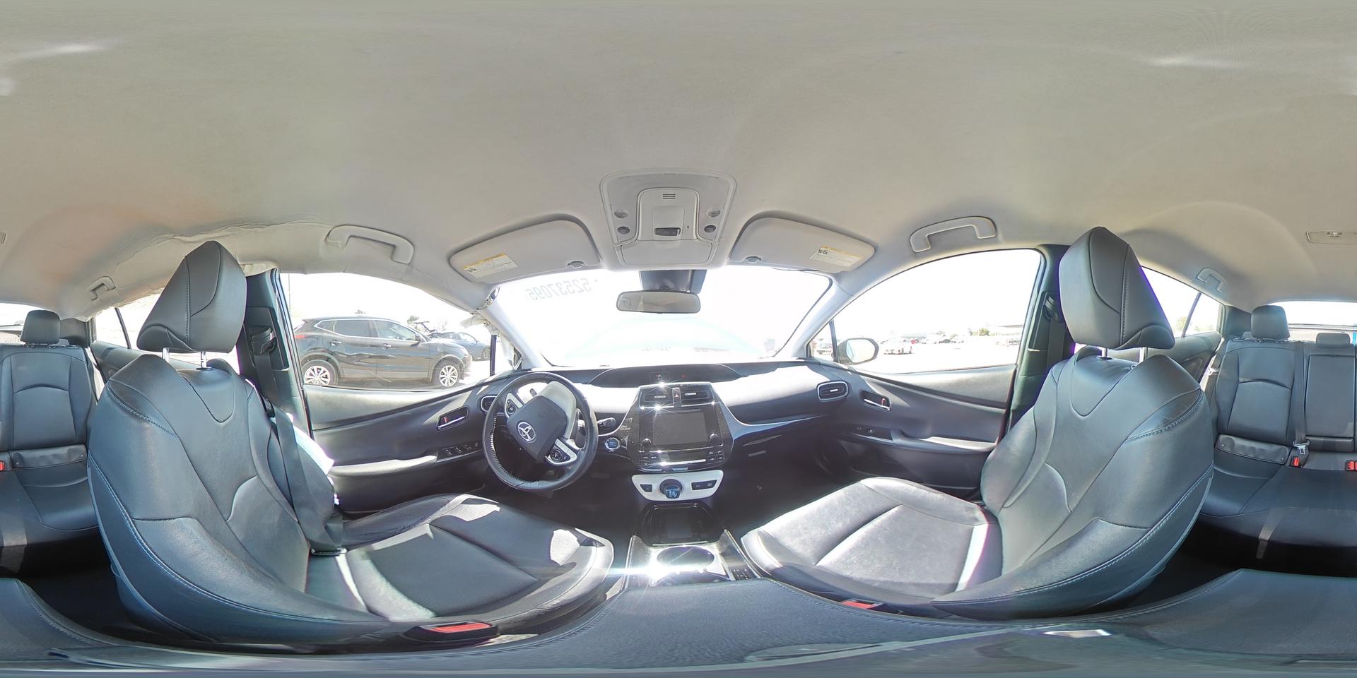 2018 TOYOTA PRIUS