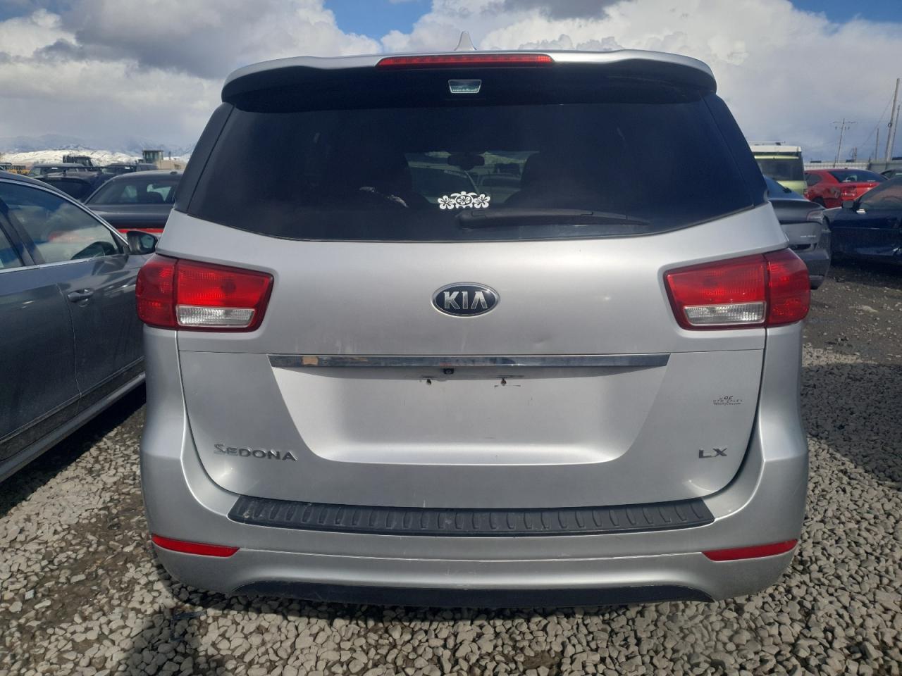 2015 KIA SEDONA