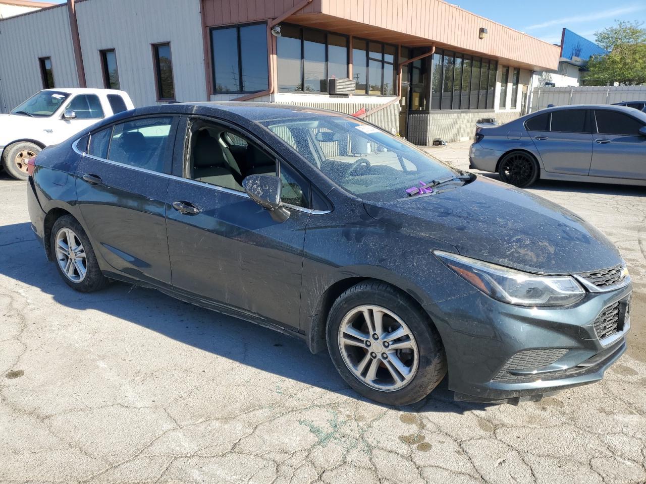 2018 CHEVROLET CRUZE