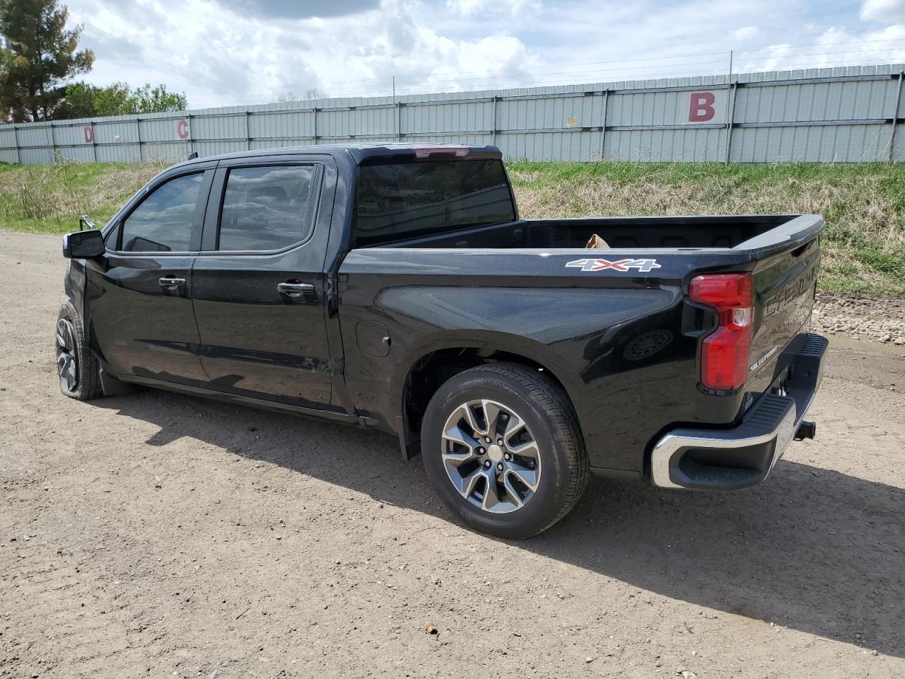 2024 CHEVROLET Silverado