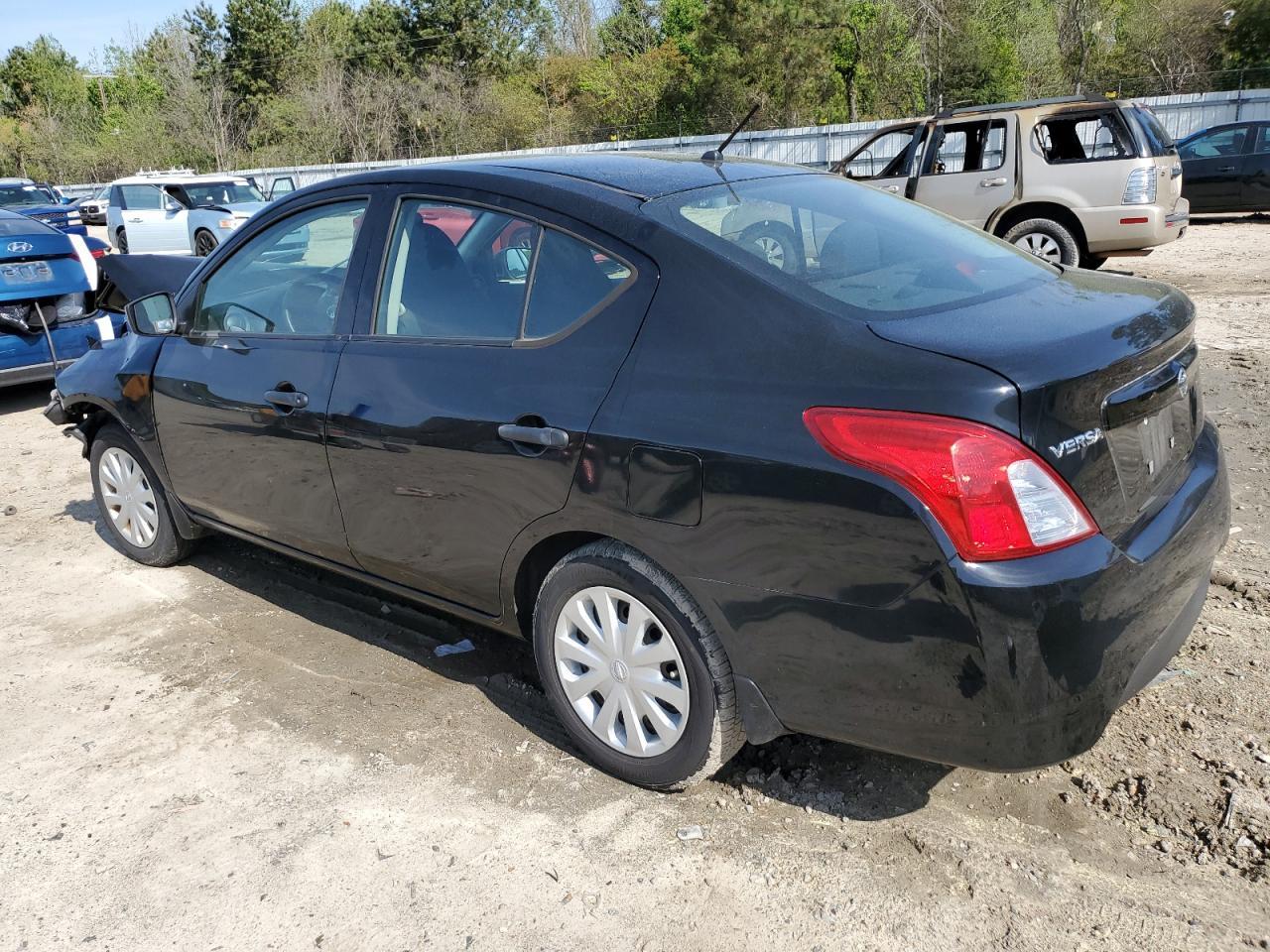 2017 NISSAN VERSA