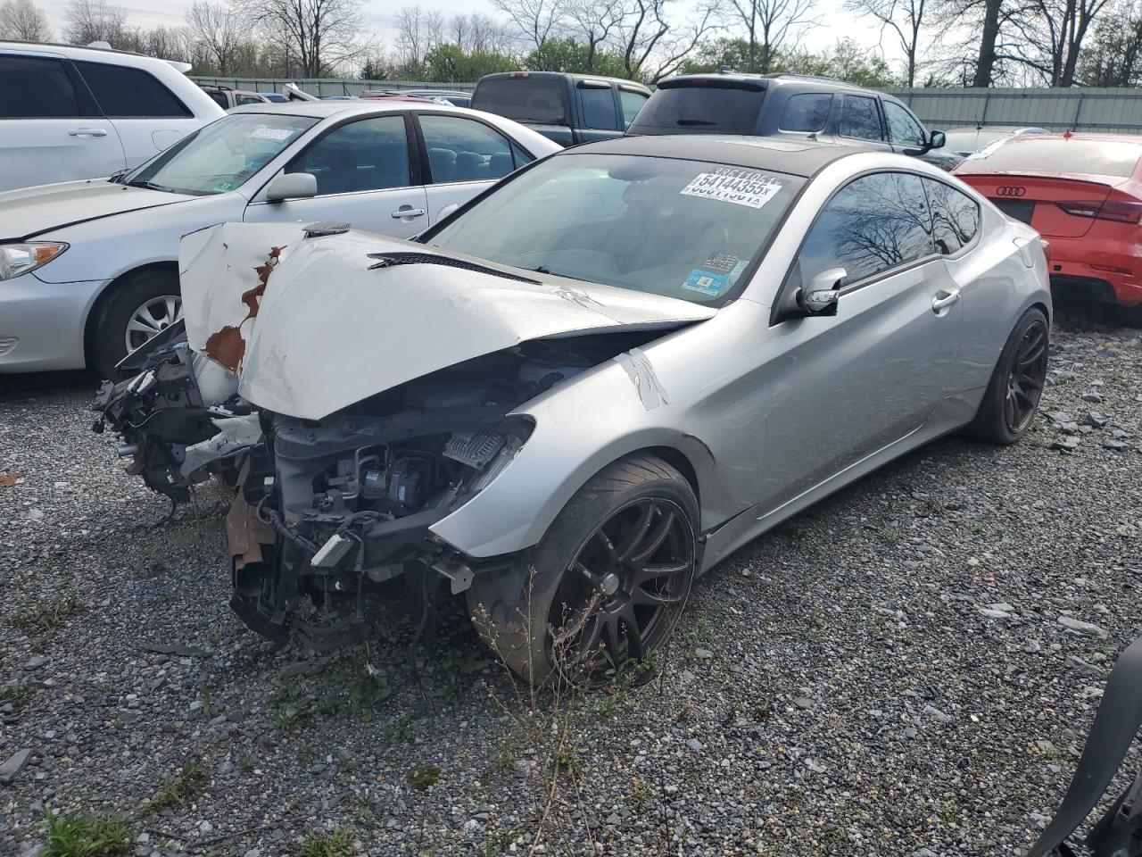 2013 HYUNDAI GENESIS